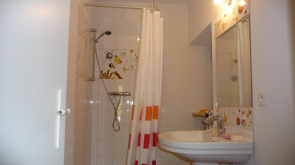 Bed and Breakfast La Chouette A L'Heure Du Pinson Saint-Pierre-d'Entremont  Zimmer foto